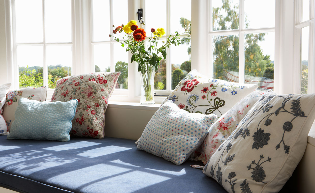 mid range window seat