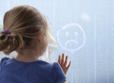 With colder days arriving, many homes in New Zealand will experience condensation - meaning most of us will annoyingly have to wipe down our
