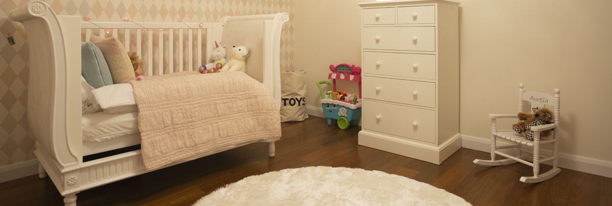 White and pink nursery