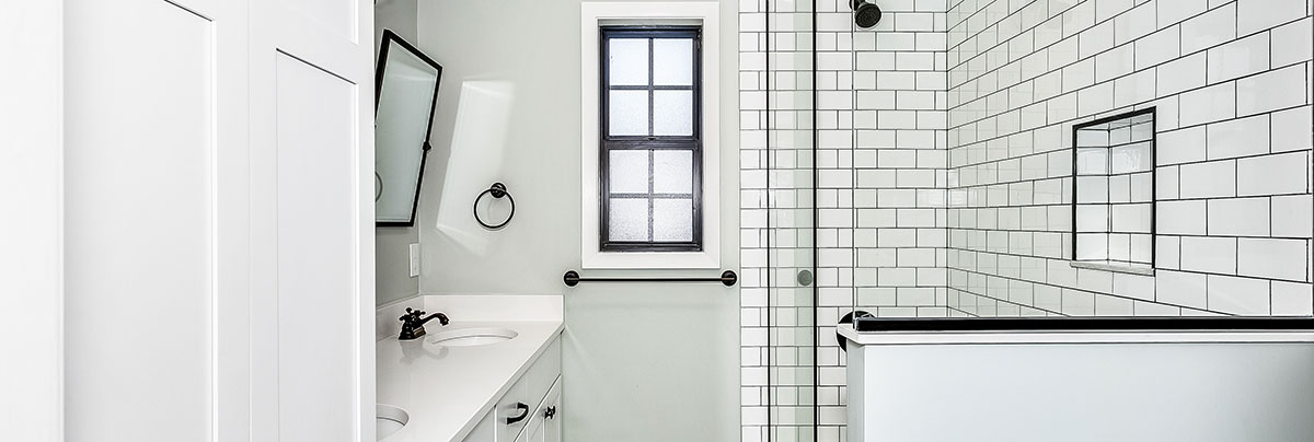 A retro bathroom renovation in Florida, US