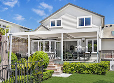 A Blissful Backyard and Luxurious Master Suite in Remuera