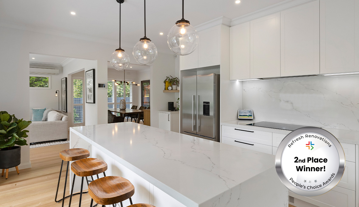 Kitchen with hanging pendant lights