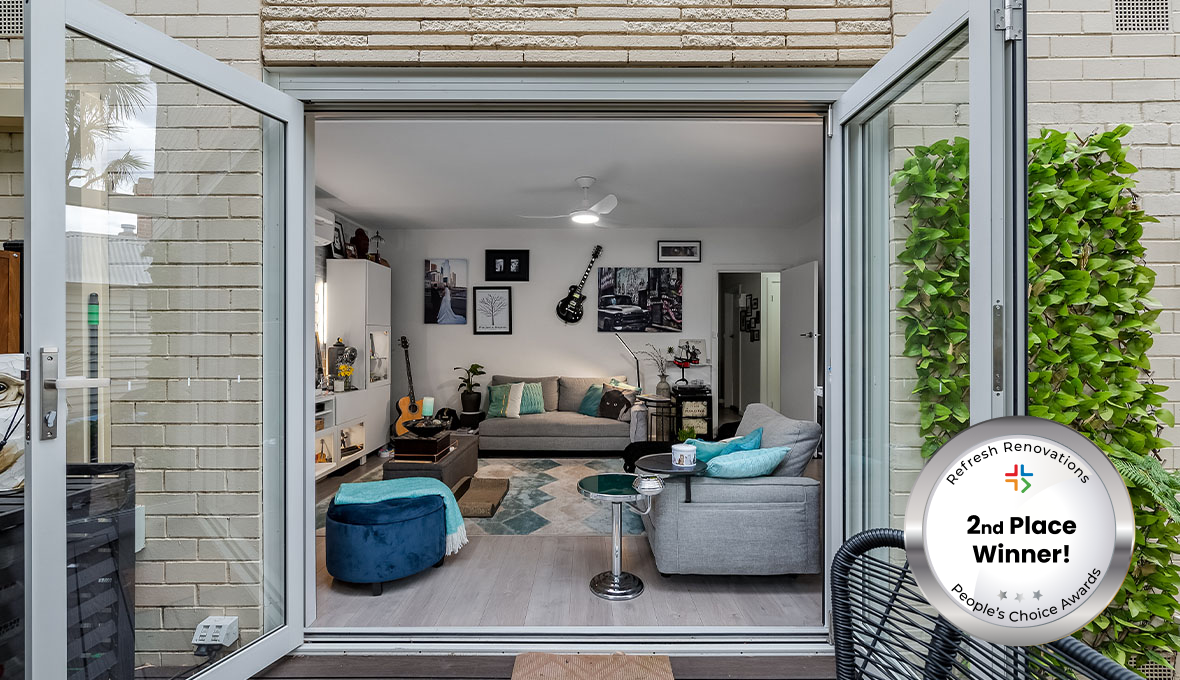 Indoor-outdoor flow int